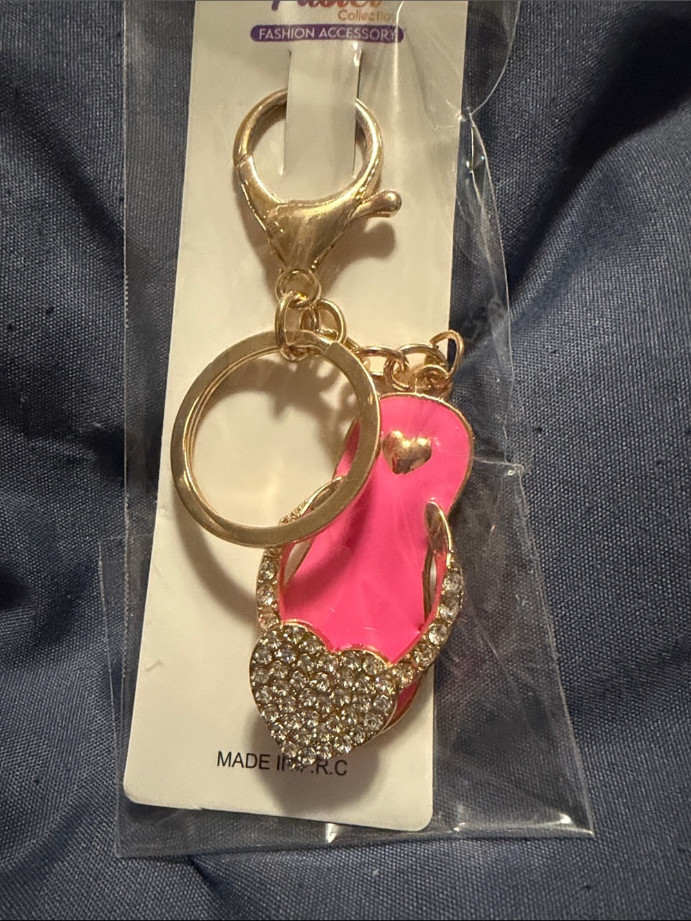 Pink Rhinestone Flip-Flop Key & Card Holder Keychain - Picture 3 of 3